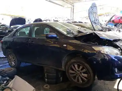 Veículo de Sucata toyota corolla sedán (_e15_) 2.0 d-4d (ade150) do ano 2007 alimentado 1ad-ftv