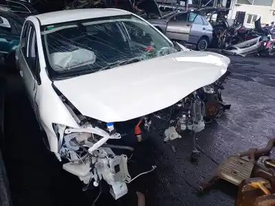 Veículo de Sucata toyota auris (_e15_) 1.8 hybrid (zwe150_) do ano 2012 alimentado 2zr