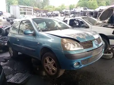 Veicolo di demolizione RENAULT CLIO II FASE I (B/CB0) (1998->) 1.5 dCi (B/CB03) dell'anno 2004 alimentato K9K B7 Veicolo di demolizione RENAULT CLIO II FASE I (B/CB0) (1998->) 1.5 dCi (B/CB03) dell'anno 2004 alimentato K9K B7