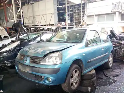 Scrapping Vehicle renault clio ii fase i (b/cb0) (1998->) 1.5 dci (b/cb03) of the year 2004 powered k9k b7