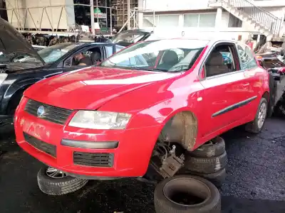 Scrapping Vehicle fiat stilo (192_) 1.9 jtd (192_xe1a) of the year 2002 powered 192 a1.000