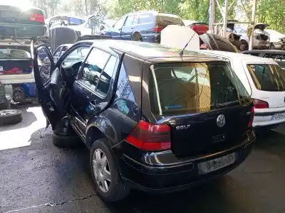 Veículo de Sucata volkswagen golf iv (1j1) 1.9 tdi do ano 2000 alimentado asv