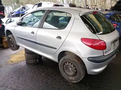 Здавання транспортного засобу peugeot 206 fastback (2a/c) 1.9 d року 2000 потужний wjz