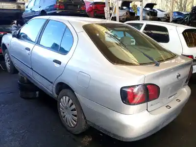 Veículo de Sucata nissan primera (p10) 1.6 do ano 2000 alimentado ga16ds
