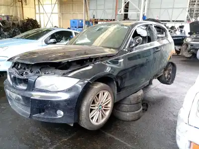 Veículo de Sucata bmw 1 (e81) 116 d do ano 2010 alimentado n47 d20 c