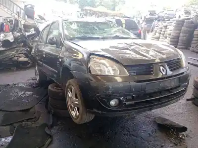 Veículo de Sucata RENAULT CLIO II FASE II (B/CB0) 1.2 16V do ano 2006 alimentado D4F G7