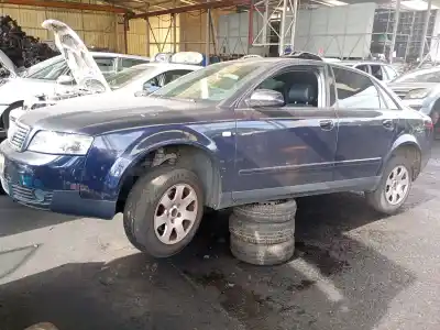 Scrapping Vehicle audi a4 b6 (8e2) 1.9 tdi of the year 2001 powered awx