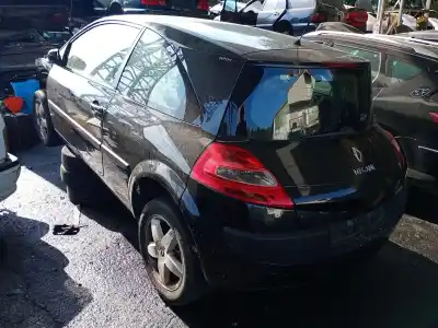 Veículo de Sucata renault megane ii (bm0/1_, cm0/1_) 1.5 dci (bm1e cm1e) do ano 2007 alimentado k9k p7