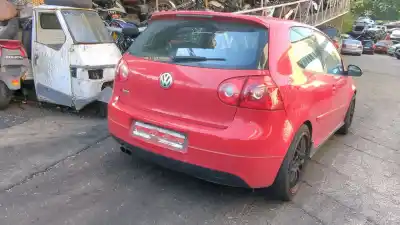 Veículo de Sucata volkswagen golf v (1k1) 2.0 gti do ano 2004 alimentado axx