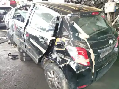 Veículo de Sucata toyota yaris (_p13_) 1.4 d (nlp130_) do ano 2012 alimentado 00