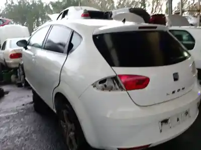 Veicolo di demolizione seat leon (1p1) 1.4 tsi dell'anno 2009 alimentato cax