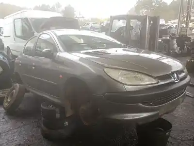 Здавання транспортного засобу peugeot 206 fastback (2a/c) 1.9 d року 1999 потужний wjz