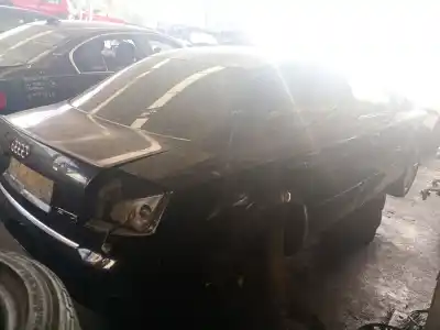 Утилизация автомобиля AUDI A4 B6 (8E2)  года 2001 питание AWX
