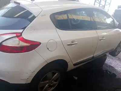 Здавання транспортного засобу renault megane iii fastback (bz0/1_, b3_) 1.9 dci (bz0n, bz0j) року 2011 потужний f9q b8