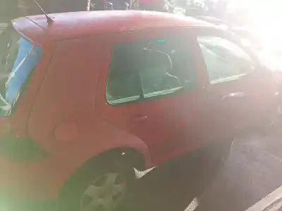 Veículo de Sucata volkswagen golf iv (1j1) 1.6 do ano 1998 alimentado akl