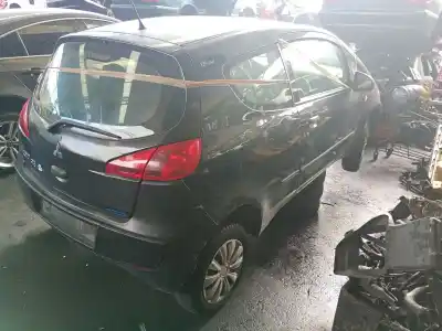 Veículo de Sucata mitsubishi colt vi (z3_a, z2_a) 1.1 (z31a, z32a) do ano 2006 alimentado 00