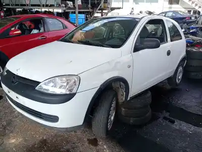 Vehicul casat opel corsa c (x01) 1.7 di (f08, f68) al anului 2002 alimentat y 17 dtl