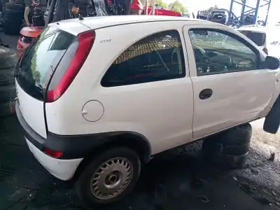 Vehicul casat opel corsa c (x01) 1.7 di (f08, f68) al anului 2002 alimentat y 17 dtl