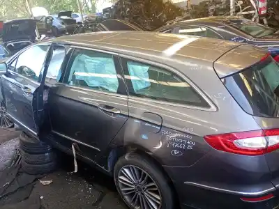 Vehicul casat ford mondeo v sedán (cd) 2.0 tdci al anului 2017 alimentat t7cn