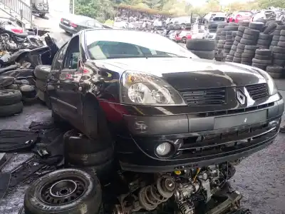 Veículo de Sucata renault clio ii fase ii (b/cb0) 1.2 16v do ano 2006 alimentado d4f g7
