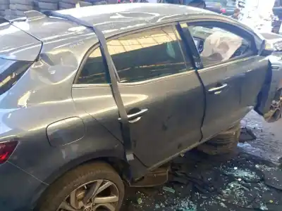 Scrapping Vehicle renault megane iv fastback (b9a/m/n_) 1.6 tce 205 (b9mv) of the year 2017 powered m5m b4