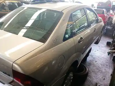 Sloopvoertuig ford focus (daw, dbw) 1.8 turbo di / tddi van het jaar 1999 aangedreven c9da