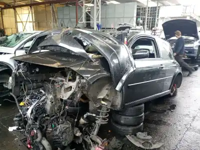 Veículo de Sucata renault megane ii (bm0/1_, cm0/1_) 2.0 dci (bm1k cm1k) do ano 2007 alimentado m9r a7