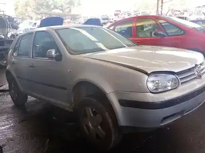 Veículo de Sucata volkswagen golf iv (1j1) 1.6 do ano 1998 alimentado akl