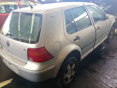 Veículo de Sucata volkswagen golf iv (1j1) 1.6 do ano 1998 alimentado akl