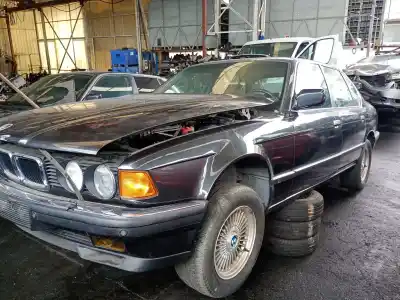 Scrapping Vehicle bmw 7 (e32) 750 i, il v12 of the year 1987 powered 00