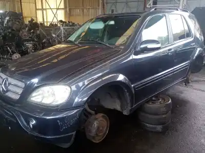 Scrapping Vehicle MERCEDES-BENZ CLASE M (W163)  of the year 2001 powered OM 628.963
