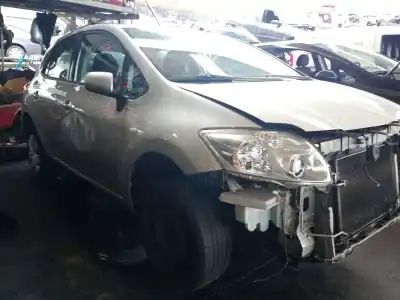 Veicolo di demolizione toyota auris (_e15_) 1.6 (zre151_) dell'anno 2007 alimentato 1zr-fe
