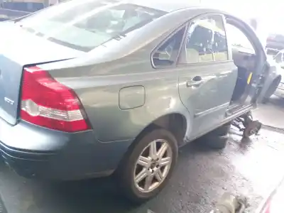 Veicolo di demolizione volvo s40 berlina 2.0 turbo cat dell'anno 2005 alimentato b 4204 t