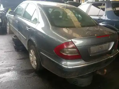 Veículo de Sucata mercedes-benz clase e (w211) e 280 cdi (211.020) do ano 2006 alimentado om 642.920