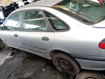 Veículo de Sucata renault laguna i (b56_, 556_) 2.0 (b56c/h/n) do ano 1994 alimentado f3r