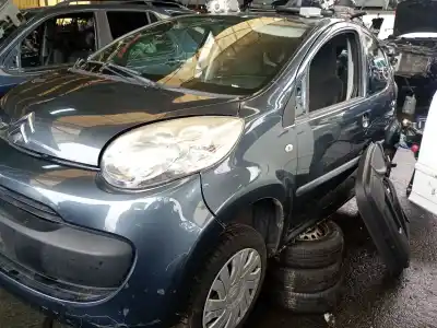 Véhicule à la ferraille CITROEN C1  de l'année 2005 alimenté 1KR