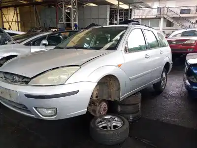 Véhicule à la ferraille ford focus i (daw, dbw) 1.8 tdci de l'année 2004 alimenté f9da