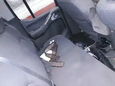 Здавання транспортного засобу nissan navara pick-up (d40m) double cab le 4x4 року 2007 потужний yd25ddti