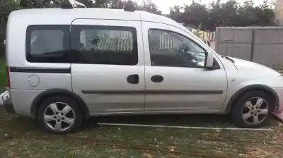 Scrapping Vehicle opel combo familiar of the year 2004 powered z17dth