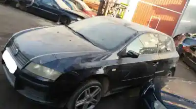 Veículo de Sucata fiat stilo (192) 1.9 jtd cat do ano 2003 alimentado 192a1000