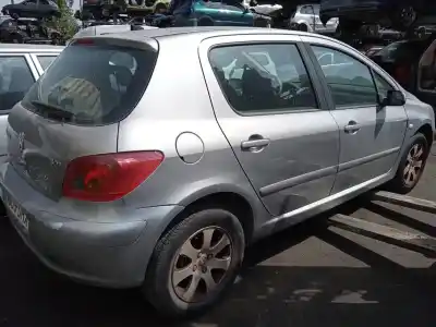 Veicolo di demolizione peugeot 307 (s1) xn dell'anno 2005 alimentato nfu