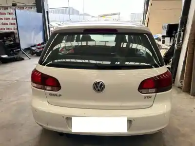 Veículo de Sucata volkswagen golf vi (5k1) 2.0 tdi do ano 2009 alimentado cbd