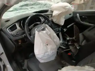 Scrapping Vehicle kia cee´d concept of the year 2015 powered d4fc