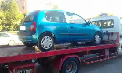 Scrapping Vehicle renault clio ii fase ii (b/cb0) authentique 58 cv / 43 kw of the year 2001 powered d7f g7 Scrapping Vehicle renault clio ii fase ii (b/cb0) authentique 58 cv / 43 kw of the year 2001 powered d7f g7