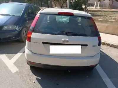 Здавання транспортного засобу ford fiesta (cbk) ambiente року 2003 потужний f6ja