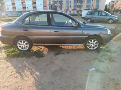 Scrapping Vehicle KIA RIO LS Berlina of the year 2004 powered A3D