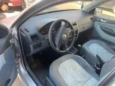 Veículo de Sucata skoda fabia (6y2/6y3) comfort do ano 2001 alimentado asy
