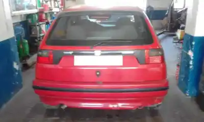 Veículo de Sucata seat ibiza (6k) básico do ano 1996 alimentado aex