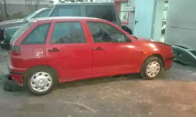 Veículo de Sucata seat ibiza (6k) básico do ano 1996 alimentado aex