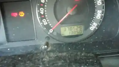 Здавання транспортного засобу SKODA SUPERB (3U4) Classic року 2006 потужний BSS